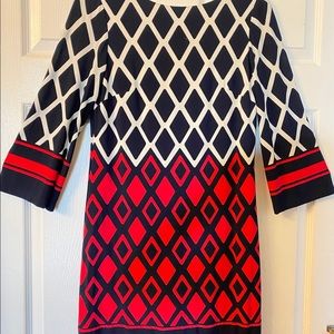 Eliza J Printed Bell Sleeve Printed Shift Dress